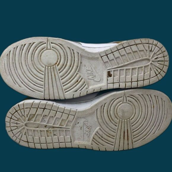 Nike Dunk Low SE 'Silver Gold Metallic' Men's Sneakers Size 10 DH4403-700 - Picture 7 of 7